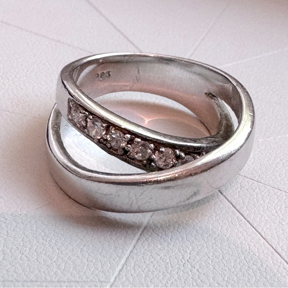💎 Sterling Silver .925 Pavé Crystal Crossover Ring | Elegant Modern Statement